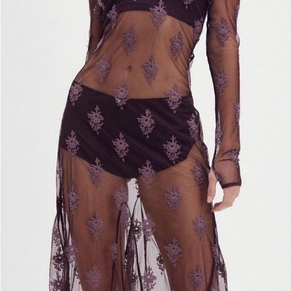 We the free chocolate sheer with embroidered flowers, NWT - Picture 2 of 4